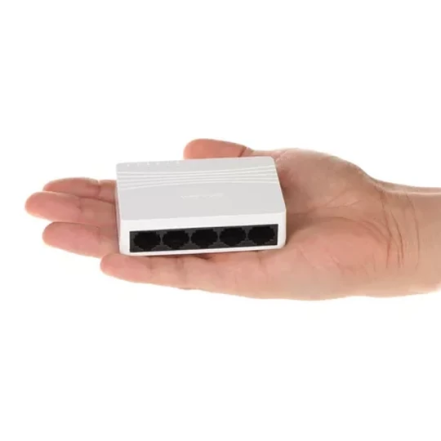 SWITCH HIKVISION 5 PUERTOS PLASTICO
